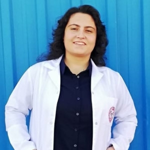 Zeynep - Okul derslerine destek öğretmeni - Sivas