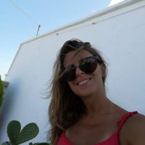 Giulia - Insegnante di diritto pubblico - Palermo