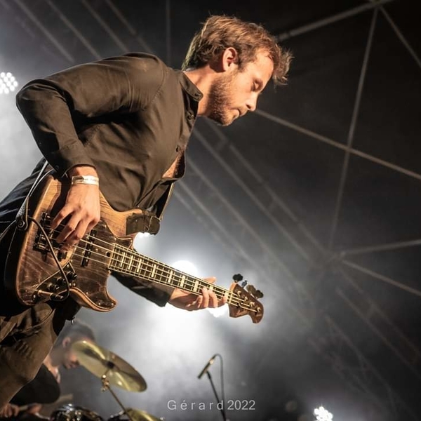 Theo - Prof de guitare - Boulogne-Billancourt