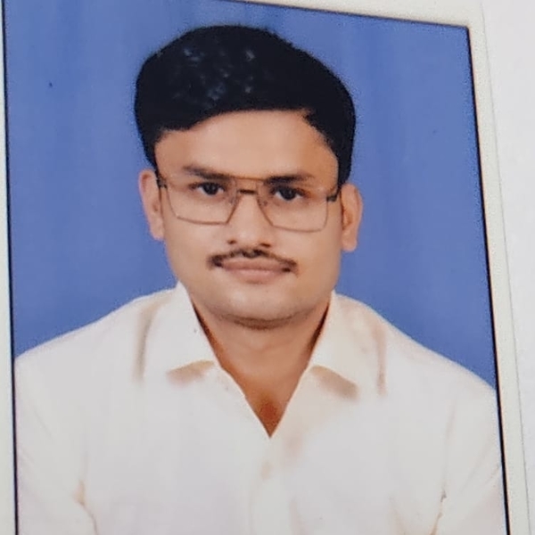 Harshit - Commerce teacher - Varanasi