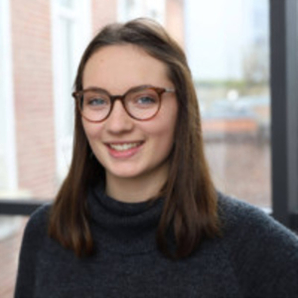 Lucile - Prof d'aide aux devoirs - Lille
