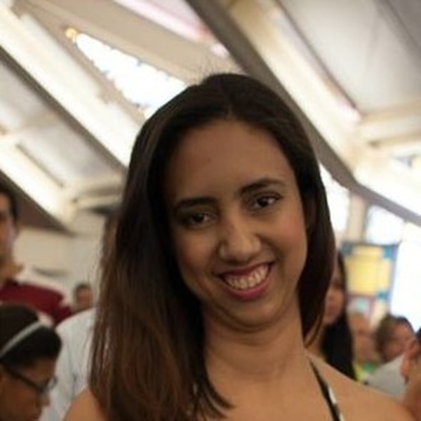 Débora - Professor de História (Ensino Superior) - 