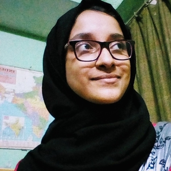 Zakiya - History tutor - Mannarkkad