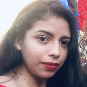 Edna Nicole - Profe de inglés - Granada