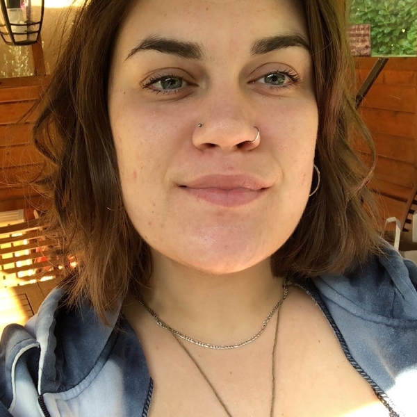 Océane - Prof d'aide à la rédaction de cv - lettre de motivation - Orbe