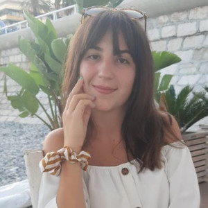 Émeline - Prof de maths - Lille