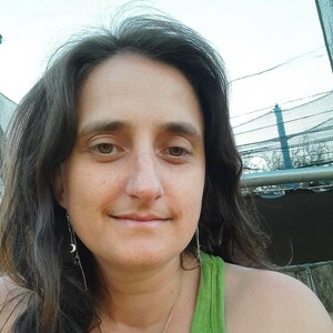 Daniella - Profesor de física - Paine