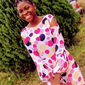 Ewaoluwa - Political sciences tutor - Omu
