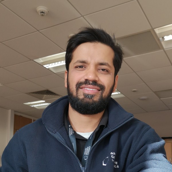 Ahmad Ibrahim - Mathematics tutor - Skewen