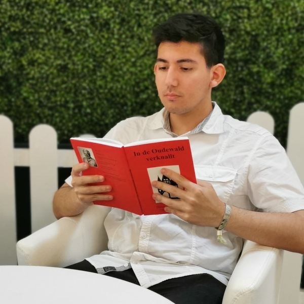 Tim - Lehrkraft für aide aux devoirs - Darmstadt