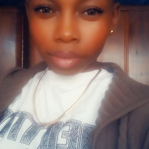 Nthabiseng - Basic computer skills tutor - Evaton