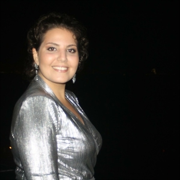 Camila - Profesor de estética - Santiago