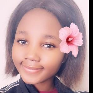 Anathi - Geography tutor - Motherwell