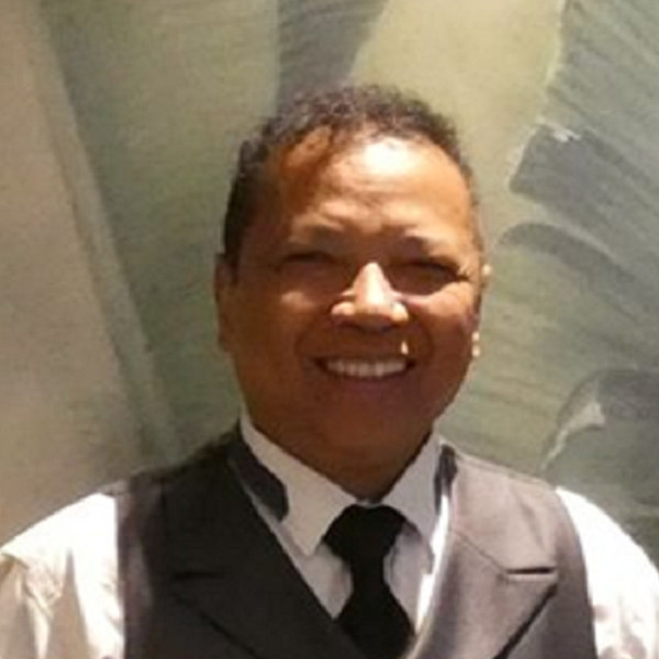 Niaina - Prof d'anglais - Houffalize