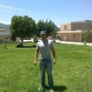 Yanis - Prof d'initiation informatique - Brest