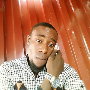 John - Physics tutor - Abuja