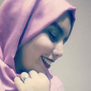 Marwa - Prof d'arabe - Liège