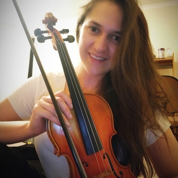 Catalina - Violin tutor in Blackmans Bay - $60/h - 12 reviews