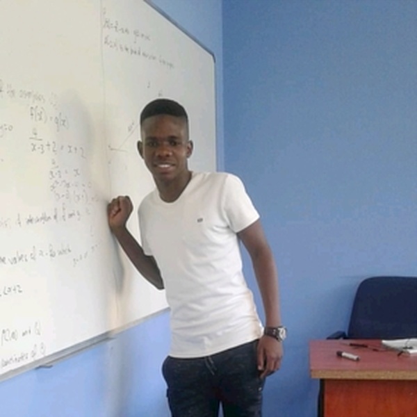 VUYOLWETHU - Agricultural sciences tutor - 