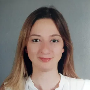 Duygu - Biyoloji öğretmeni - İzmir