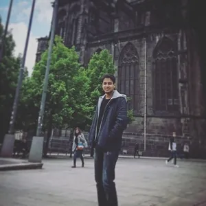 Oussama - Prof de maths - Écully