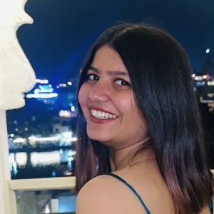 Janvi - Biology teacher - Ahmedabad