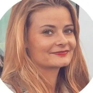 Nolwenn - Prof de droit constitutionnel - Rennes