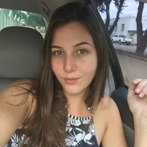 Gabrielly - English speaking tutor - 