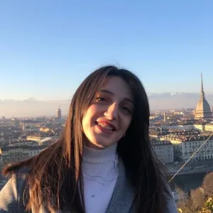 Vittoria - Insegnante di aiuto compiti - Torino