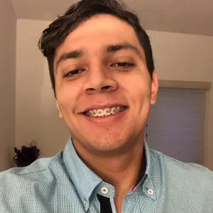 Brandon - profesor de biología - Ciudad Camargo