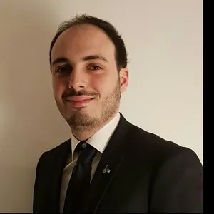 Selim - Prof d'économie - Neuilly-sur-Seine