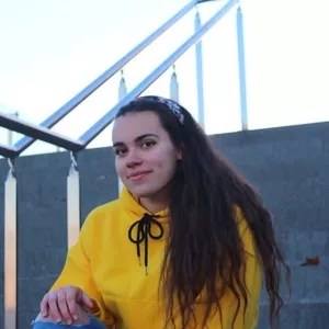 Laura - Profe de apoyo escolar - Valladolid