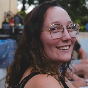 Marianne - professeur de gestion financière - Latour-de-France