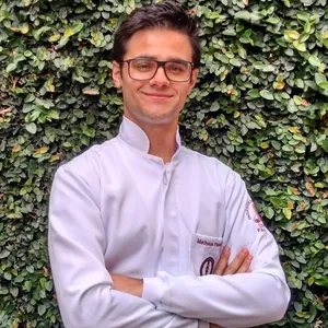 Matheus - Professor de medicina alternativa - Campo Grande