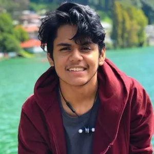 Naman - Art And Design teacher - New Delhi
