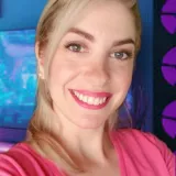 Ana Lia - Prof de programação - 