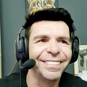 Prof Joël - Prof de alemão - 