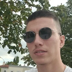 Benjamin - Prof de maths - Bièvres