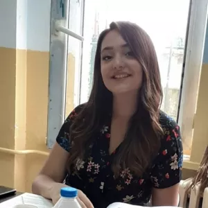 İlayda - Güzel sanatlara hazırlık öğretmeni - Karabük
