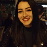 Sara - Insegnante di aiuto compiti - Terni