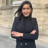 Leila - Prof de droit des affaires - Clichy
