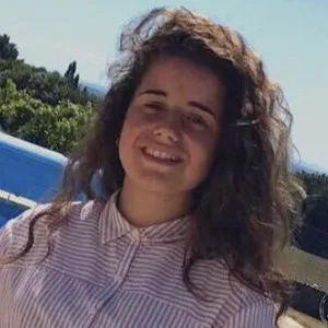 Coline - Prof de maths - Sens