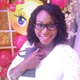 Esther - Biology tutor - Enugu