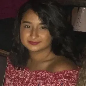 Yousra - Prof de biologie - Clermont-Ferrand