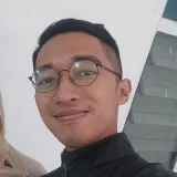 Faiz - Guru video editing - Magelang