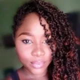 Sophia - Make-up tutor - Ahaba