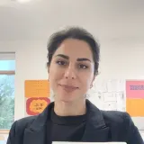 Neda - Matematiklärare - Täby