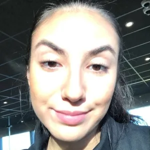 Adriana -  håndballlærer - Trondheim