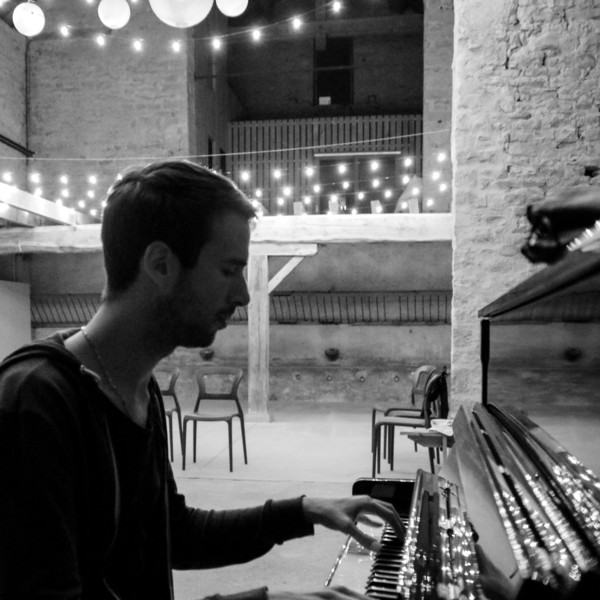 Professeur de piano et de formation musicale à Courbevoie et dans les villes limitrophes