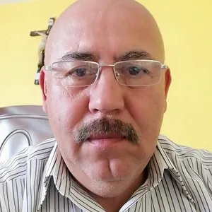 Carlos Arturo - profesor de lengua española - Heroica Puebla de Zaragoza
